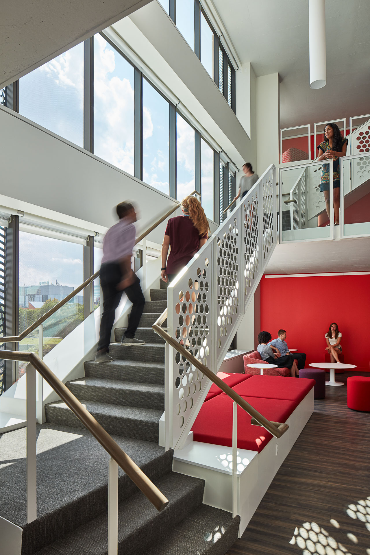 Contemporary Chicago university architecture
